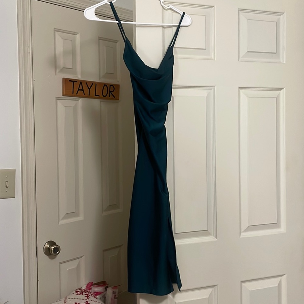 Green Windsor dress